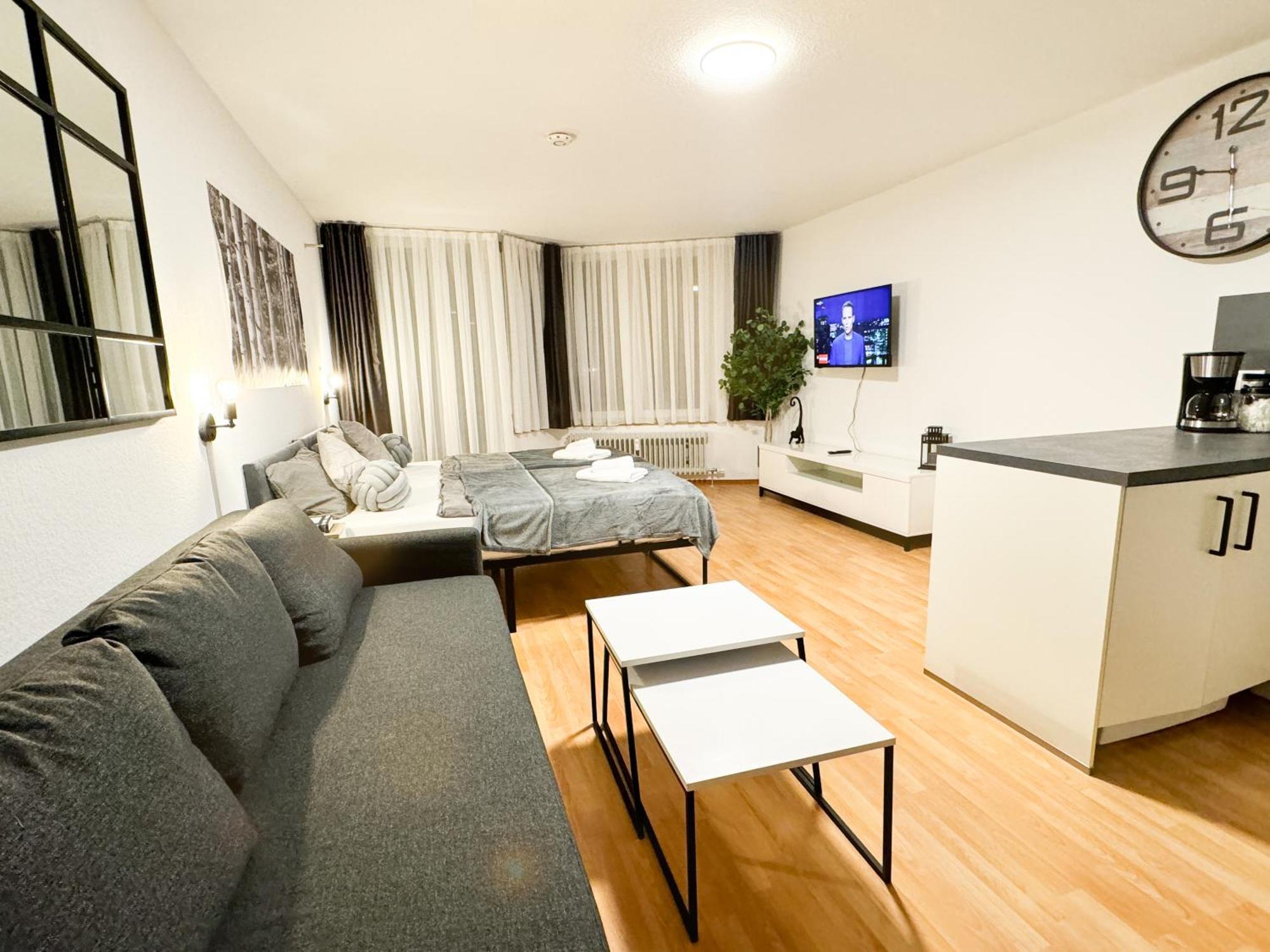 Modern Living In Karlsruhe - Frieden Apartments Exterior foto