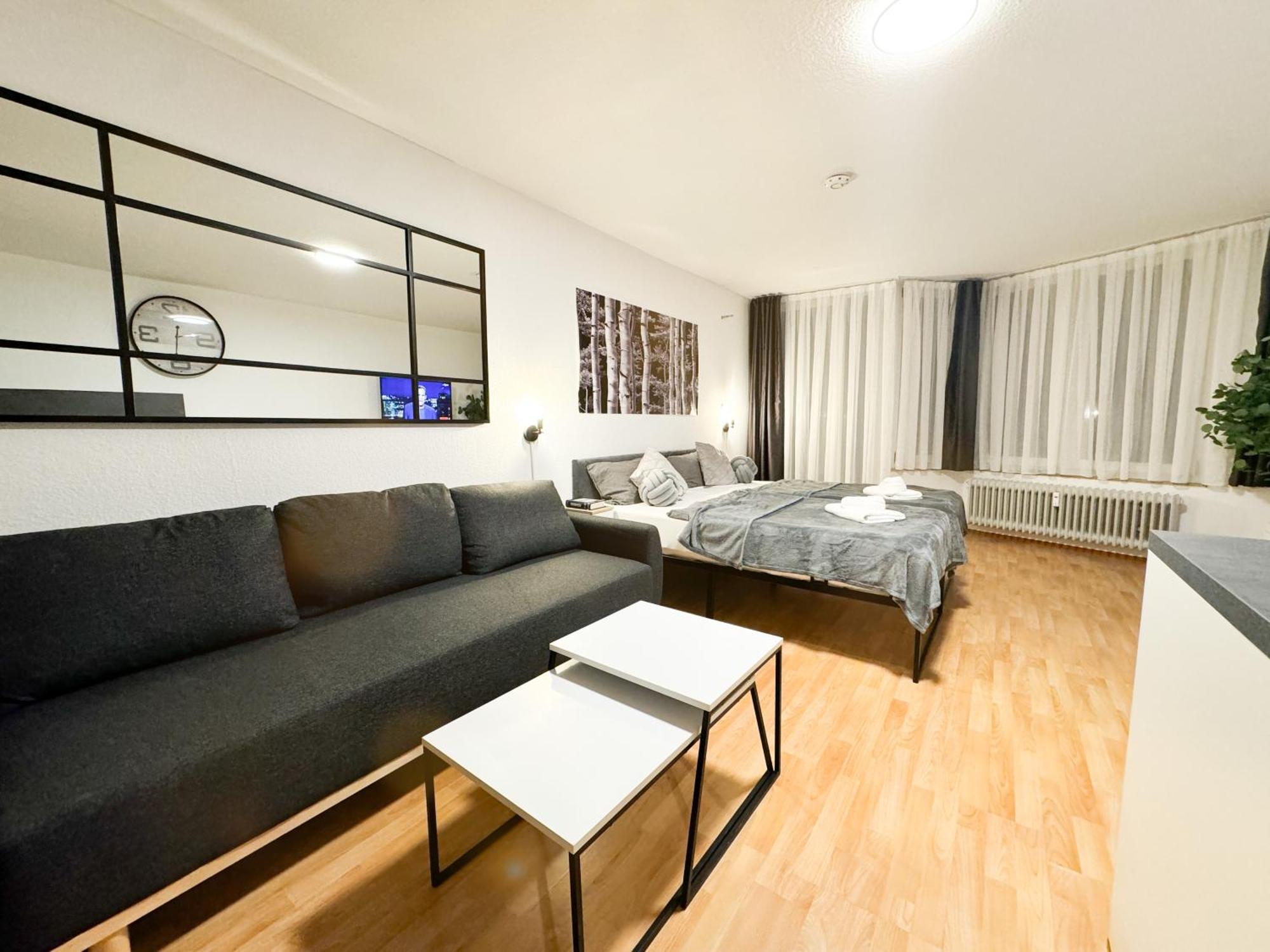 Modern Living In Karlsruhe - Frieden Apartments Exterior foto